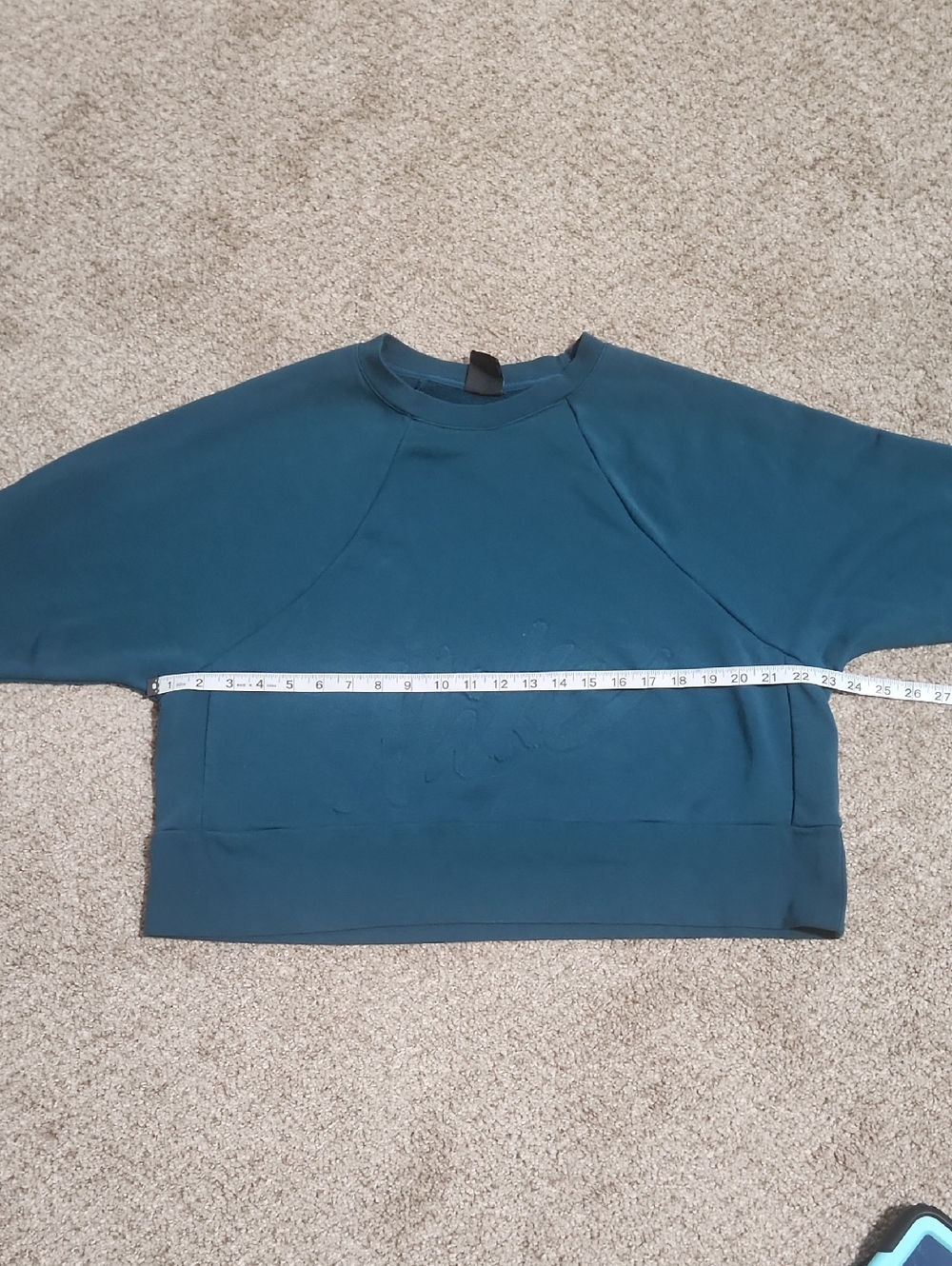 Nike Dri-fit Flocked Cropped Sweatshirt L - Picture 2 of 6